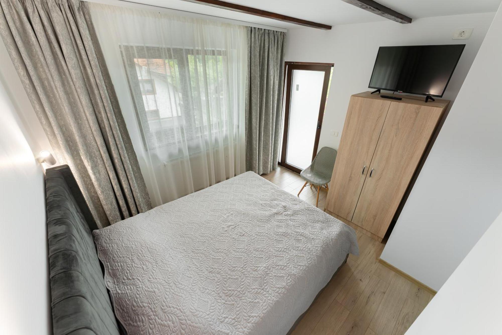Forrest Villa *
